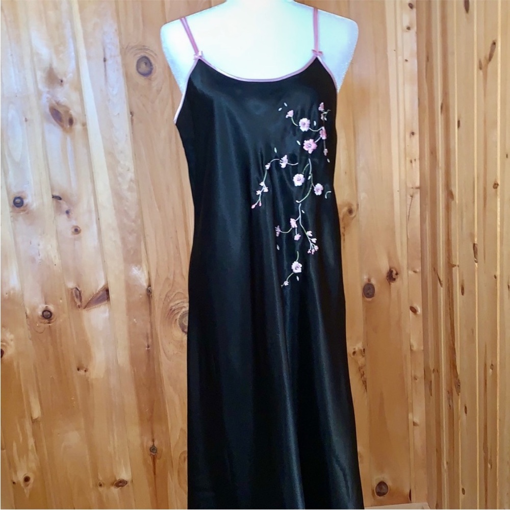 Oscar de la Renta Black and Pink Slip Dress